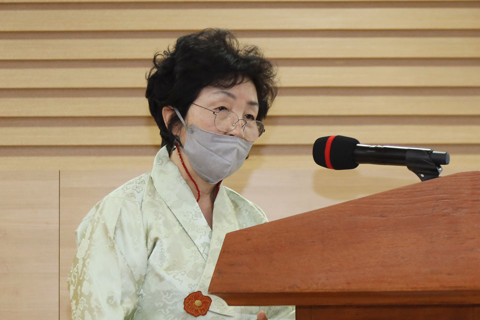 ▲기조강연에 나선 한복려 재단법인 궁중음식문화재단 이사장.