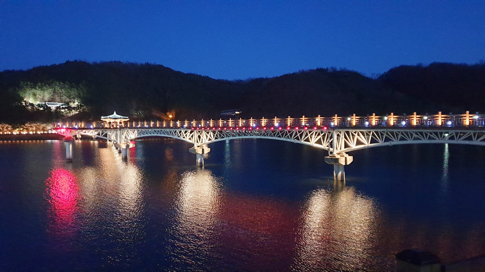▲월영교.(사진 안동시청 제공.2022.10.26)