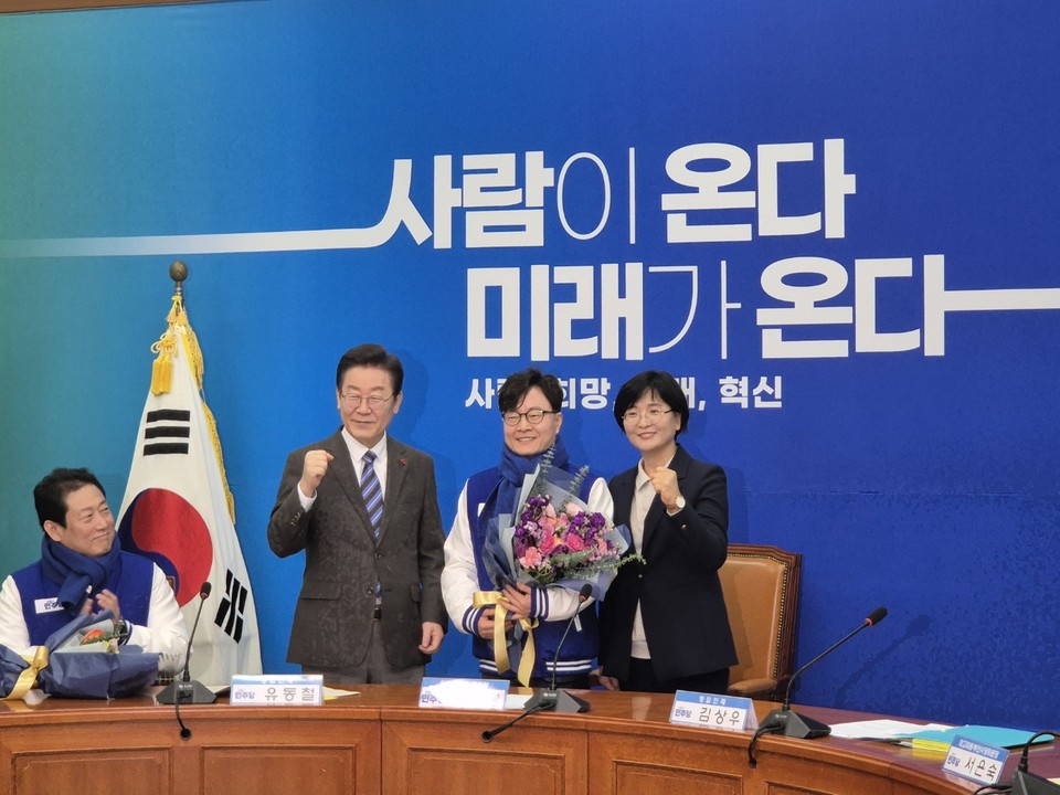 ▲김상우 안동대학교 경영학과 교수(63세)가 더불어민주당 영남권 대표 인재로 발표됐다. (사진 더불어민주당 경북도당 제공)