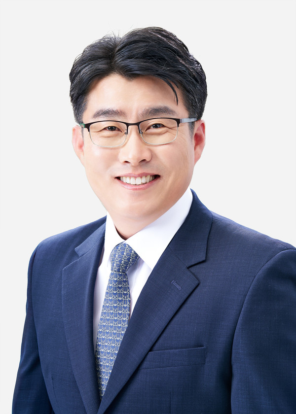 이영수 더불어민주당 경북도당위원장