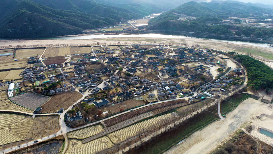 ▲유네스코 세계문화유산이자 국가민속문화유산 하회마을 전경.(사진 안동시청 제공)