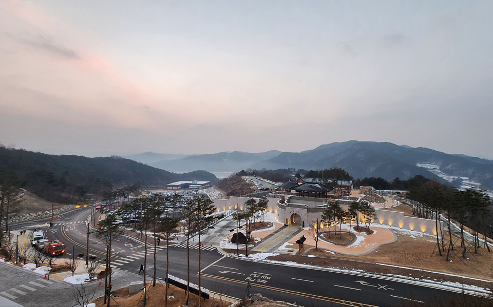 ▲안동시 도산면 안동국제컨벤션센터 옥상 정원에서 바라본 전경.(사진 권기상 기자.2023.01.01)